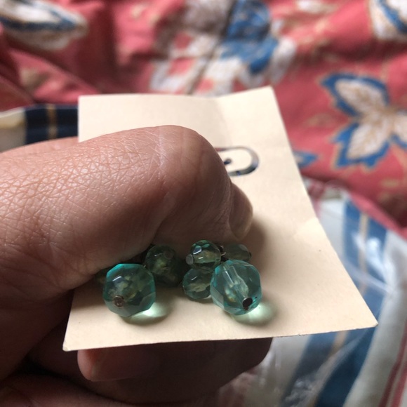 Multicolor Earring Set - Picture 4 of 6